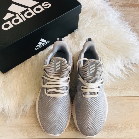 NWT Adidas Alphabounce Instinct Women’s Shoes - Picture 3 of 8